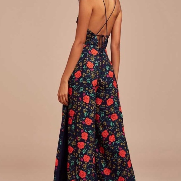 Finders Keepers Hanna Pantsuit Navy Floral - Picture 7 of 7